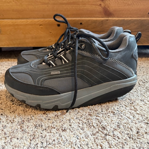 MBT Men’s Chapa GTX Shoes - Size 11 - Picture 4 of 9